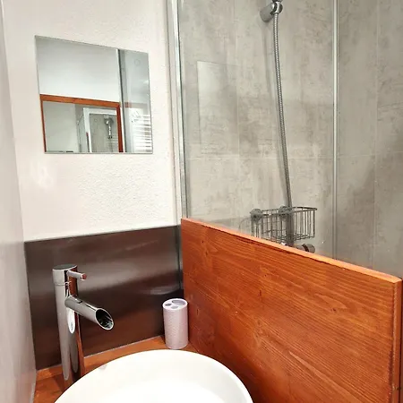 Apartment Duplex Renove De 90m² - 10/12 Pers, Proche Pistes Et Centre, Modane - Fr-1-265-179
